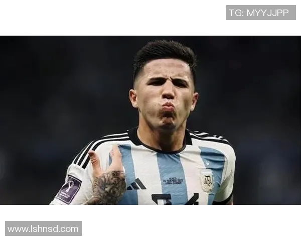 现今世界足坛最贵球员身价揭秘及其背后商业价值分析