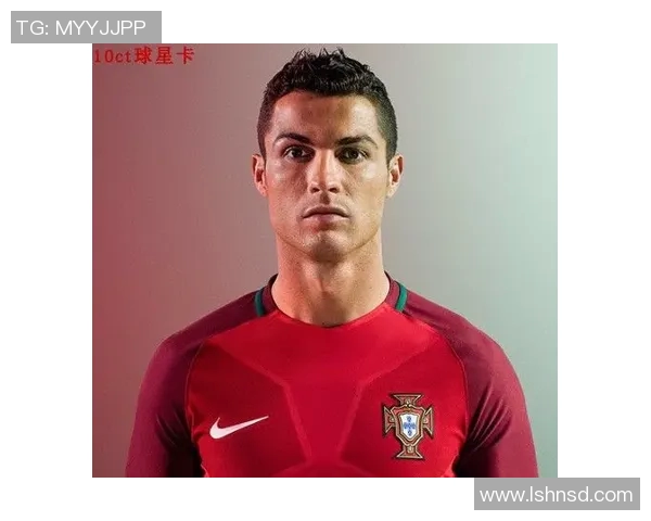 黑白经典再现足球球星卡收藏价值与独特魅力深度探索 黑白经典再现足球球星卡收藏价值与独特魅力深度探索